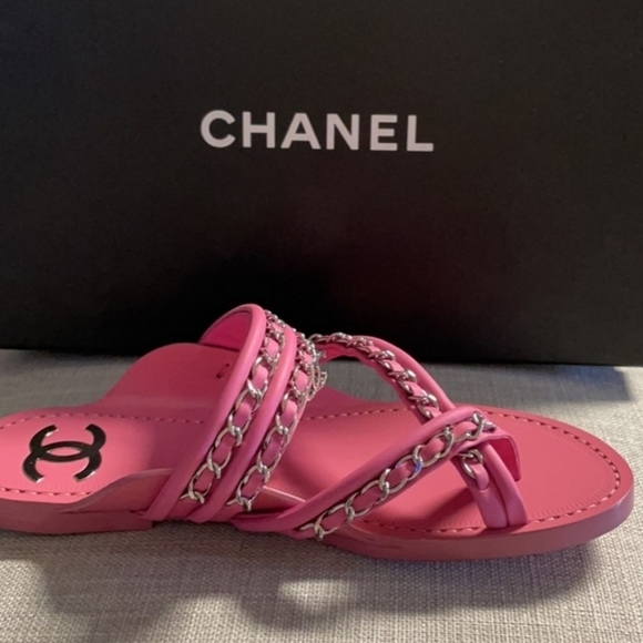 100% Authentic CHANEL Sandals - Picture 3 of 8